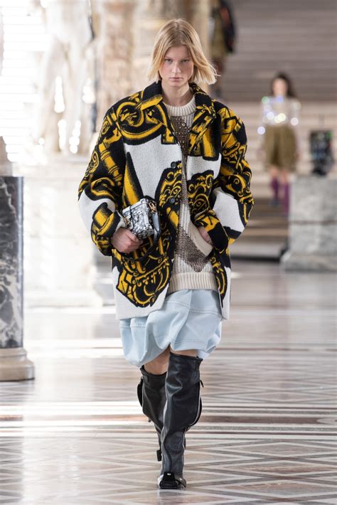 louis vuitton show paris 2021|louis vuitton fall 2021.